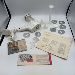 Wear Ever Super Shooter Electric Cookie Canape Candy Maker Press W/ Recipe Books
